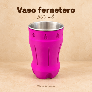 Vaso fernetero fucsia de 500 ml con estrellas, exterior impreso en 3D e interior metálico.
